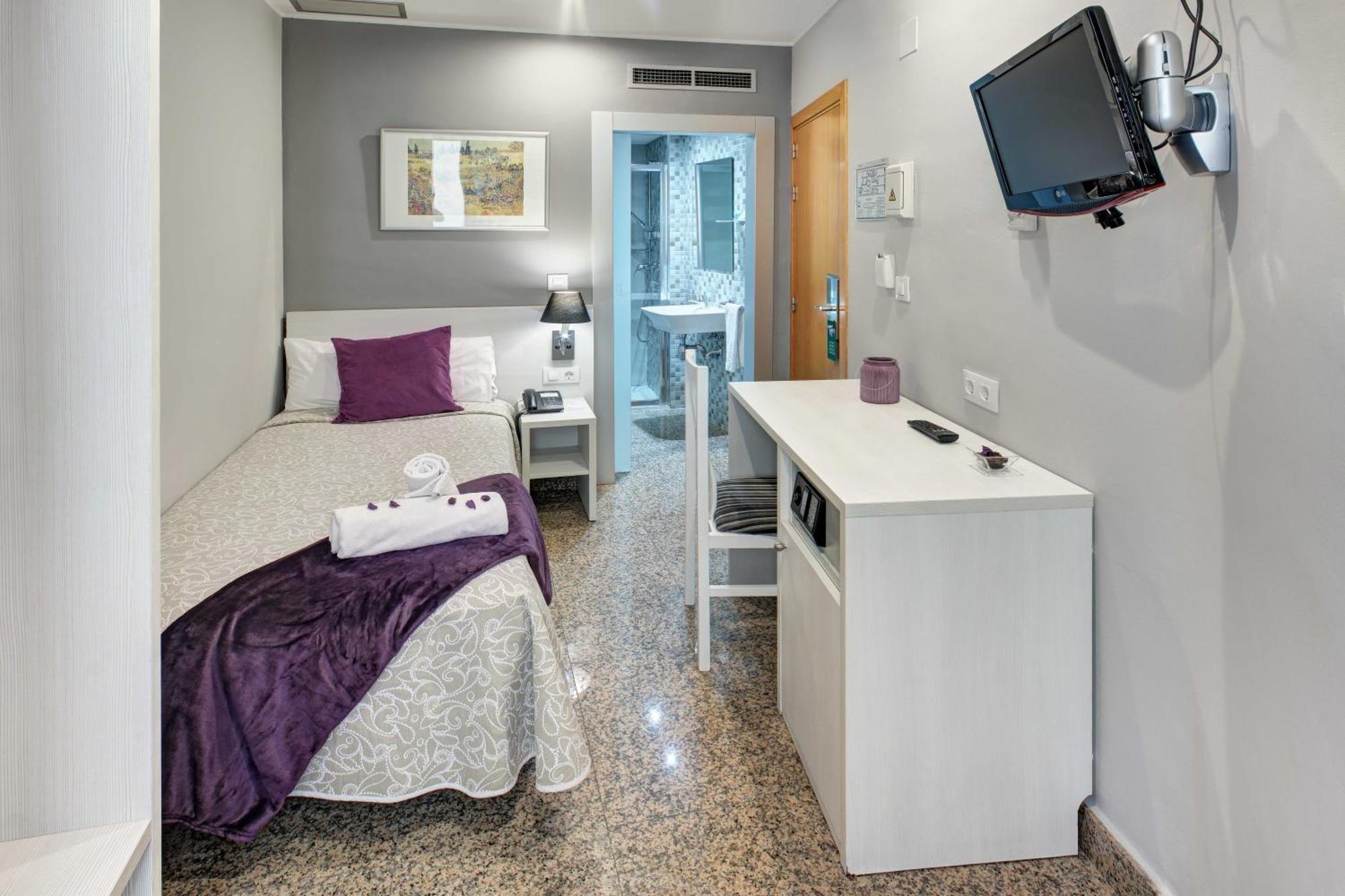 Single Room,1273019479:JPEG