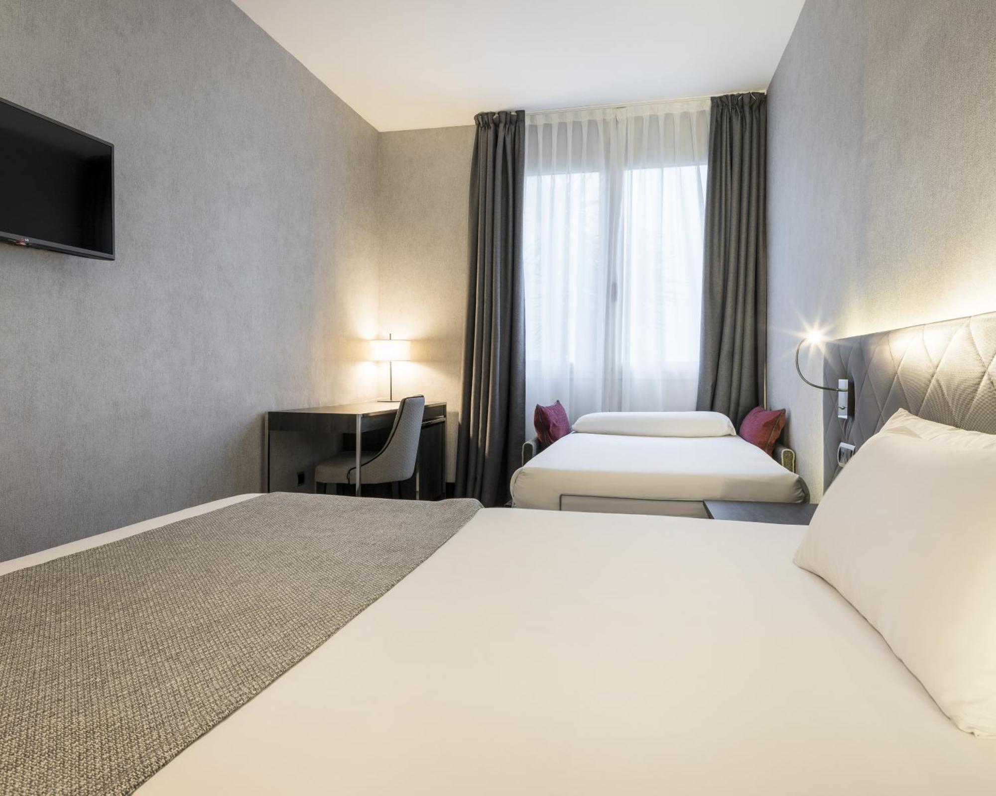 Dreibettzimmer