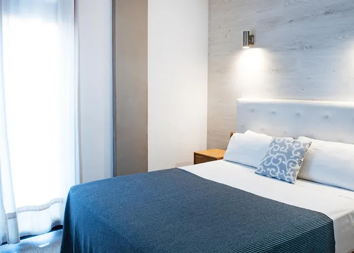 Apart hotel: Aparthotel Rambla108