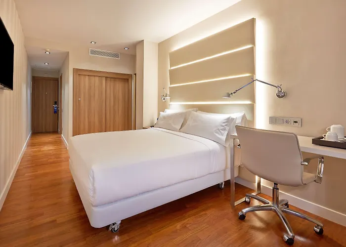 Nh Barcelona Les Corts