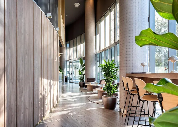 Resorts Guide Barcelona Condal Mar Affiliated By Melia